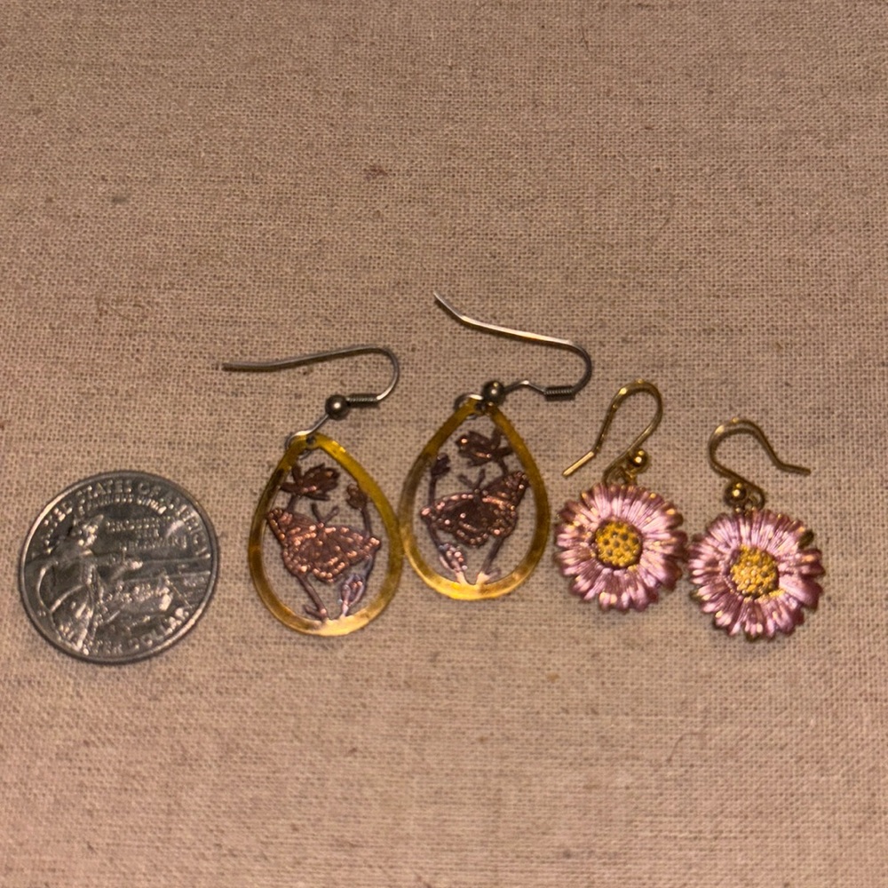 2 pair vintage women’s dangle earring 70s 80s 90s light pink flowers